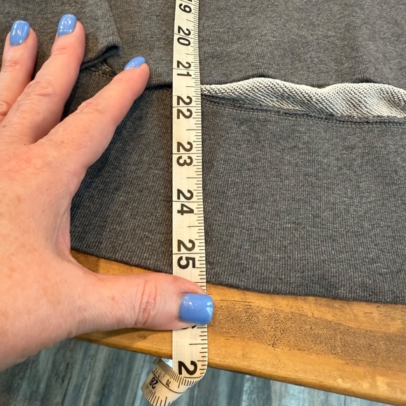 Nike Women's Gray Medium Hoodie - Picture 6 of 7